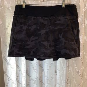 Lululemon Black Camo Tennis Skirt Pace Rival 10T